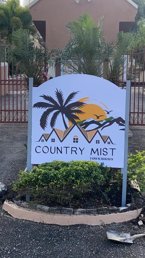 Komfort Getaway Villa At Countrymist 오쵸 리오스 외부 사진